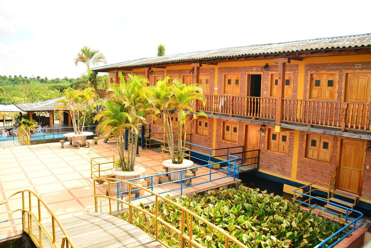 Hotel Campestre Las Bailarinas Armenia  Exterior photo